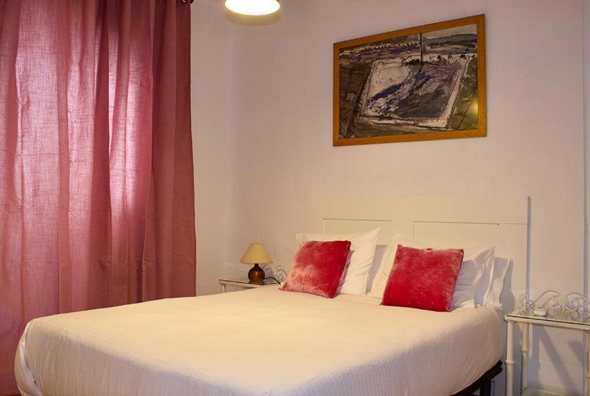 Hostal Extramuros Conil De La Frontera Exterior foto